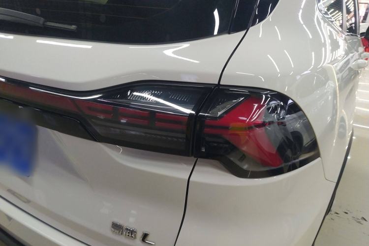 Used Geely Auto Haoyue L 2023 2.0T DCT Prestige Edition Exterior 6