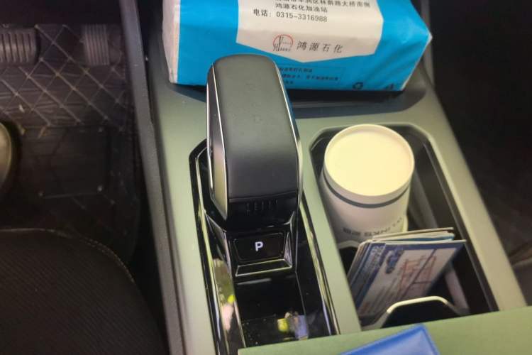 Used Geely Auto Haoyue L 2023 2.0T DCT Prestige Edition Gear Lever