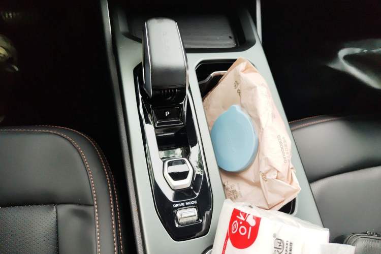 Used Geely Auto Haoyue L 2023 2.0T DCT Prestige Edition Gear Lever