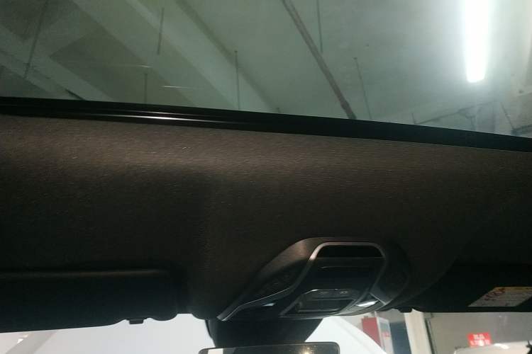 Used Geely Auto Haoyue L 2023 2.0T DCT Prestige Edition Headliner