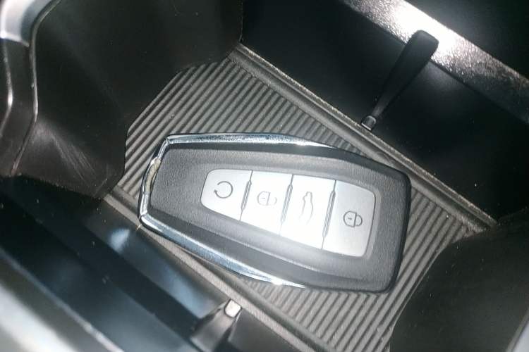 Used Geely Auto Haoyue L 2023 2.0T DCT Prestige Edition Interior 1