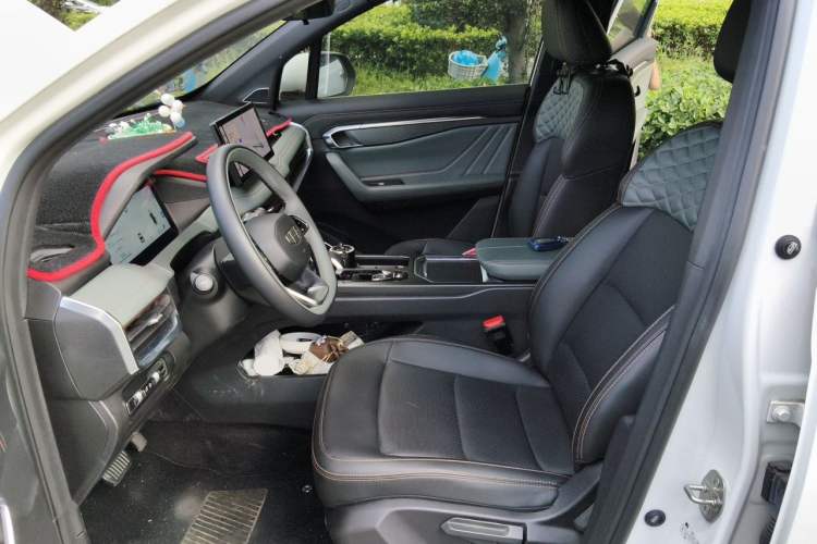 Used Geely Auto Haoyue L 2023 2.0T DCT Luxury Version Left Front Seat