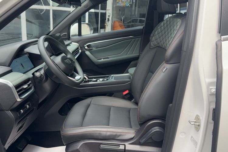 Used Geely Auto Haoyue L 2023 2.0T DCT Luxury Version Left Front Seat