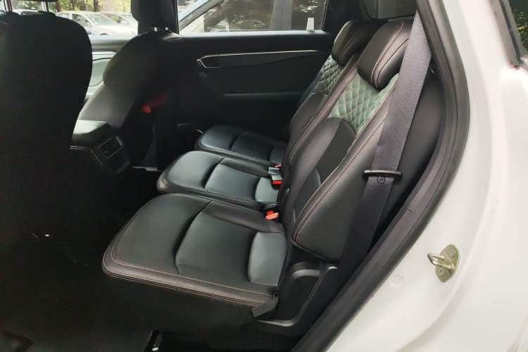 Used Geely Auto Haoyue L 2023 2.0T DCT Prestige Edition Left Rear Seat