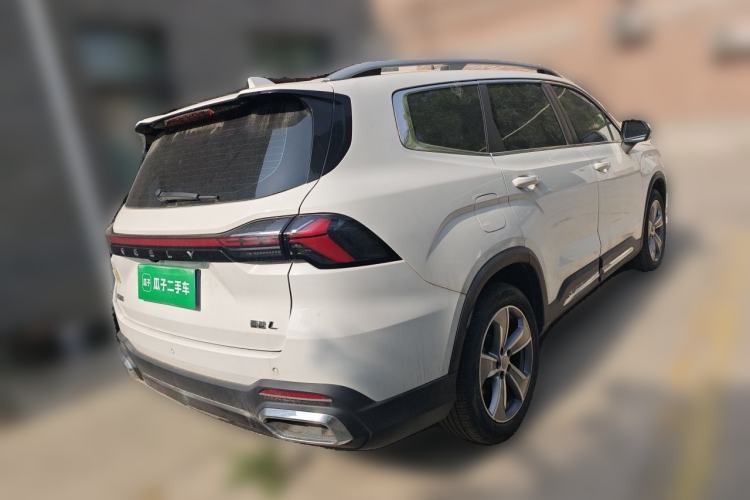 Used Geely Auto Haoyue L 2023 2.0T DCT Prestige Edition Rear Right 45 Deg