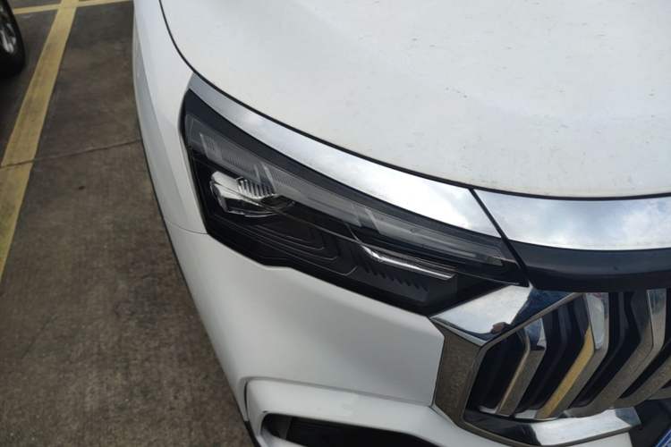 Used Geely Auto Haoyue L 2023 2.0T DCT Prestige Edition Right Front Headlight