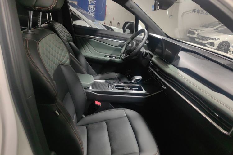 Used Geely Auto Haoyue L 2023 2.0T DCT Prestige Edition Right Front Seat