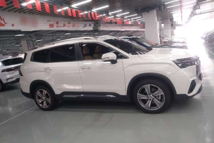 Used Geely Auto Haoyue L 2023 2.0T DCT Flagship Version Right Side