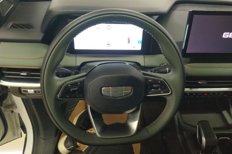 Used Geely Auto Haoyue L 2023 2.0T DCT Prestige Edition Steering Wheel