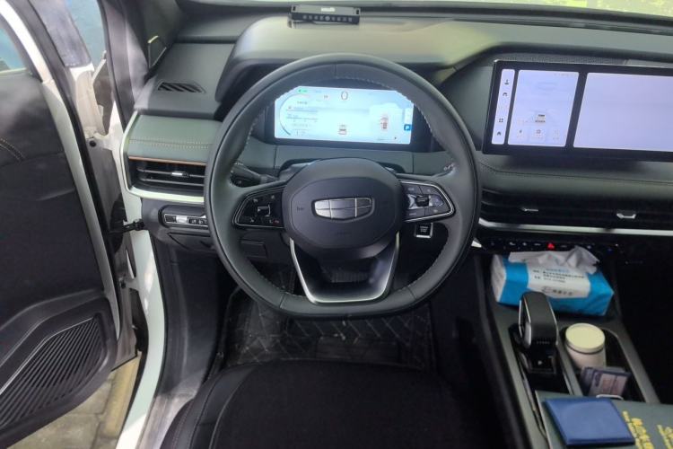 Used Geely Auto Haoyue L 2023 2.0T DCT Prestige Edition Steering Wheel