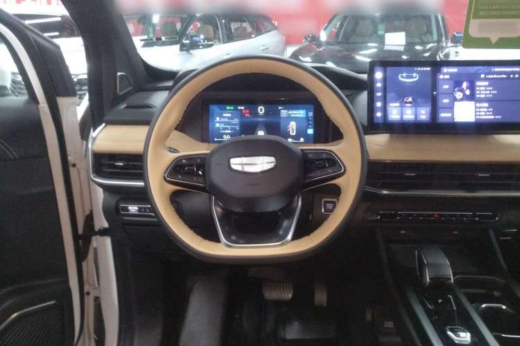 Used Geely Auto Haoyue L 2023 2.0T DCT Flagship Version Steering Wheel