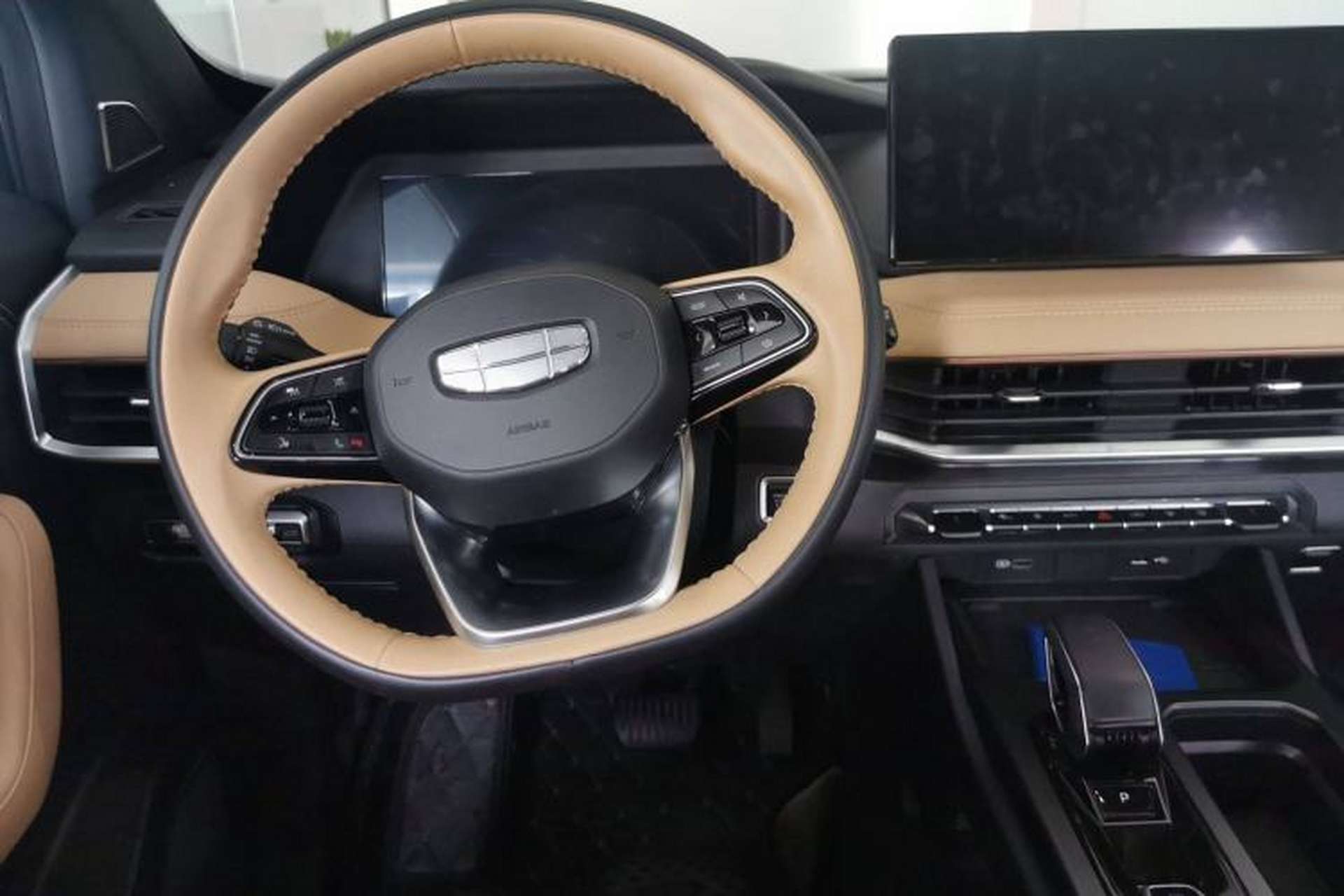 Used Geely Auto Haoyue L 2023 2.0T DCT Flagship Version Steering Wheel