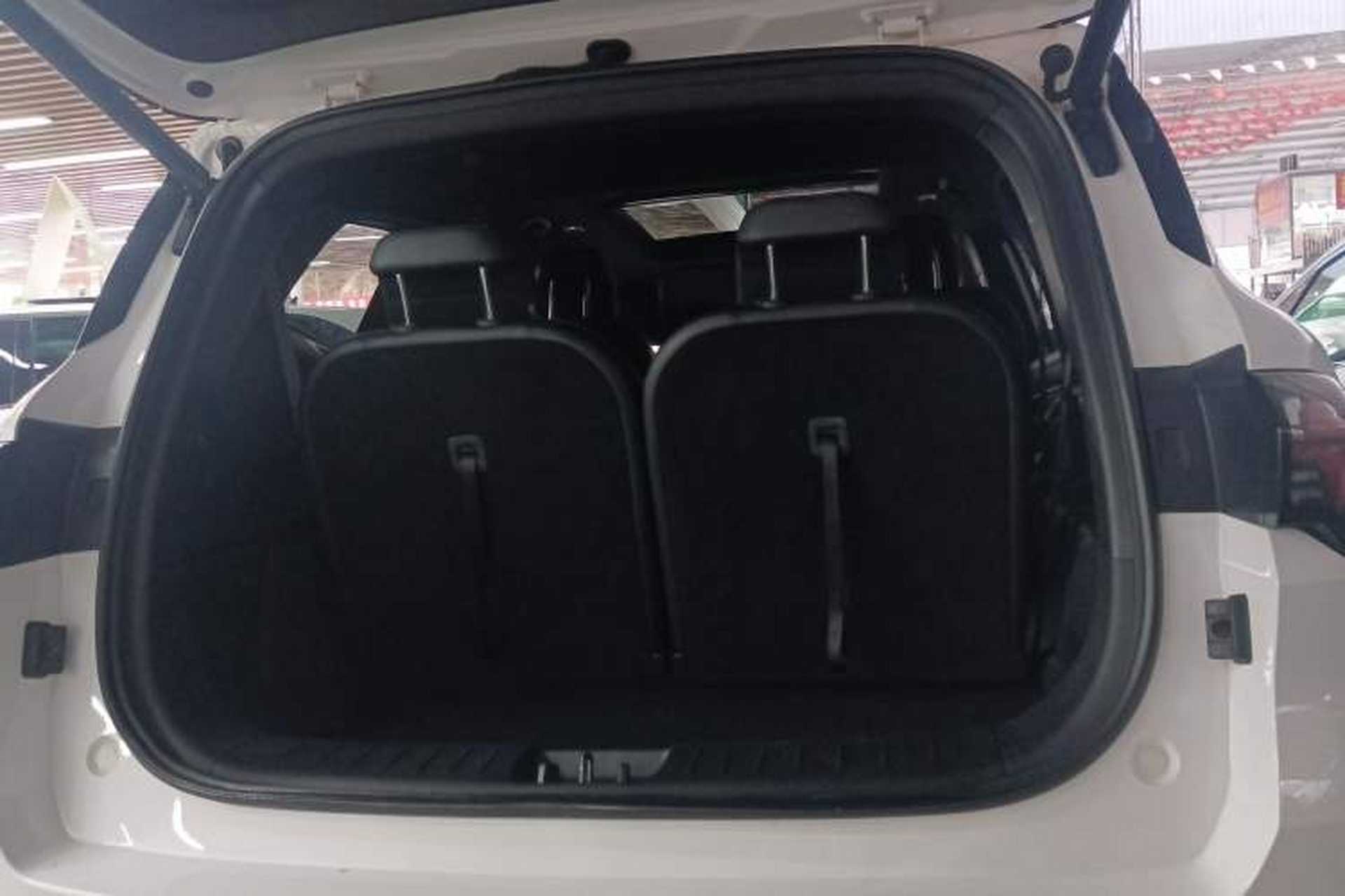 Used Geely Auto Haoyue L 2023 2.0T DCT Prestige Edition Trunk