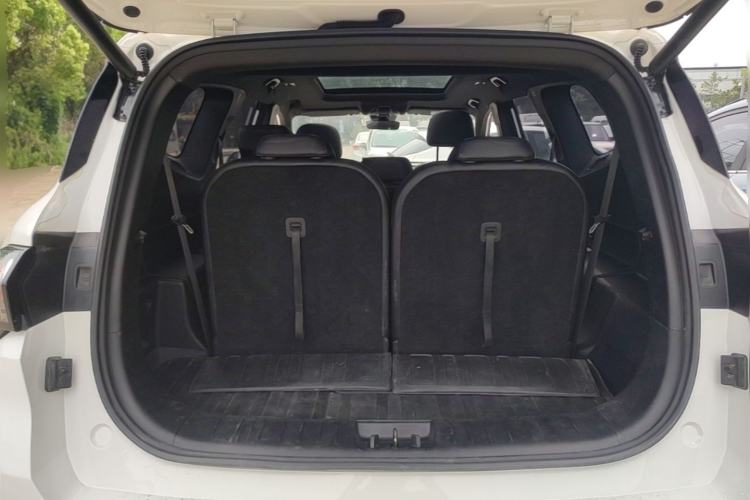 Used Geely Auto Haoyue L 2023 2.0T DCT Prestige Edition Trunk
