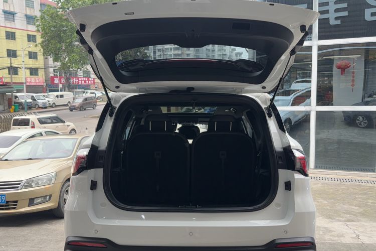 Used Geely Auto Haoyue L 2023 2.0T DCT Luxury Version Trunk