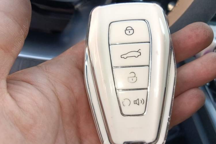 Used Geely Auto Haoyue L 2023 2.0T DCT Flagship Version Vehicle Key
