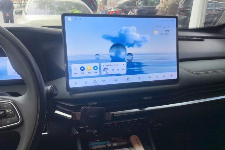 Used Geely Auto Haoyue L 2024 2.0T DCT Prestige Version Audio And AC Panel