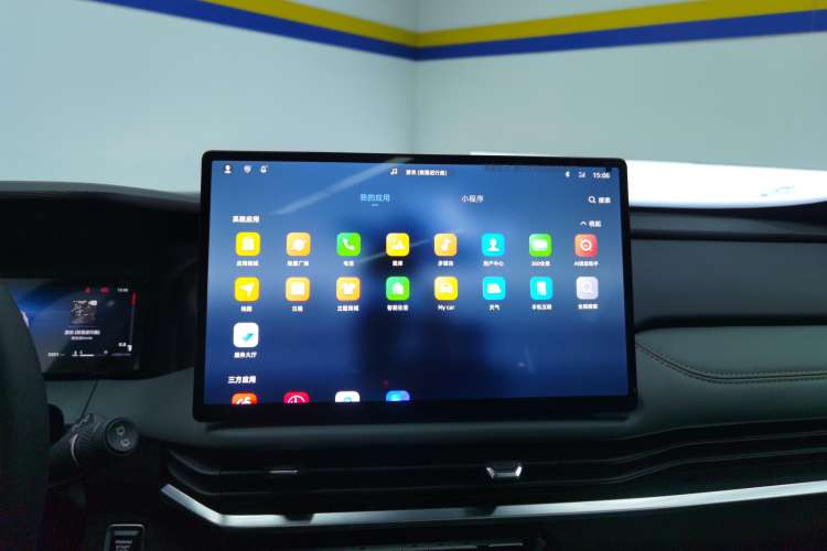 Used Geely Auto Haoyue L 2024 2.0T DCT Prestige Version Audio And AC Panel