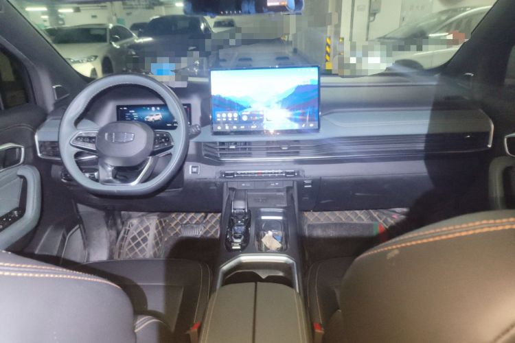 Used Geely Auto Haoyue L 2024 2.0T DCT Flagship Version Center Console