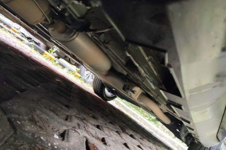Used Geely Auto Haoyue L 2024 2.0T DCT Prestige Version Chassis Front Left