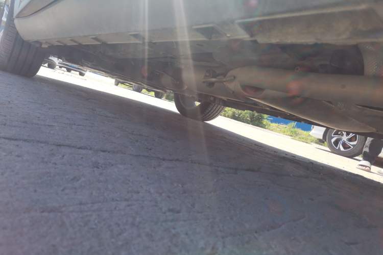Used Geely Auto Haoyue L 2024 2.0T DCT Prestige Version Chassis Rear Left