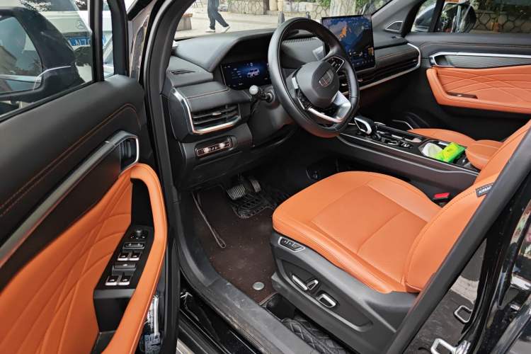 Used Geely Auto Haoyue L 2024 2.0T DCT Flagship Version Driver Seat