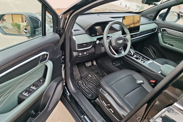 Used Geely Auto Haoyue L 2024 2.0T DCT Flagship Version Driver Seat