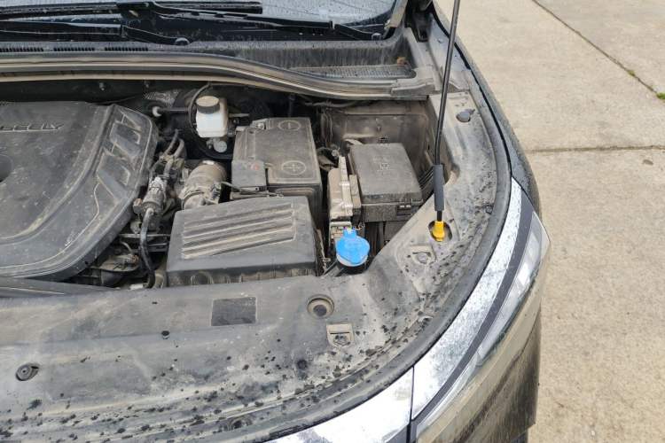 Used Geely Auto Haoyue L 2024 2.0T DCT Prestige Version Engine Bay Left