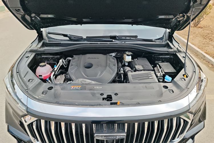 Used Geely Auto Haoyue L 2024 2.0T DCT Flagship Version Engine Bay