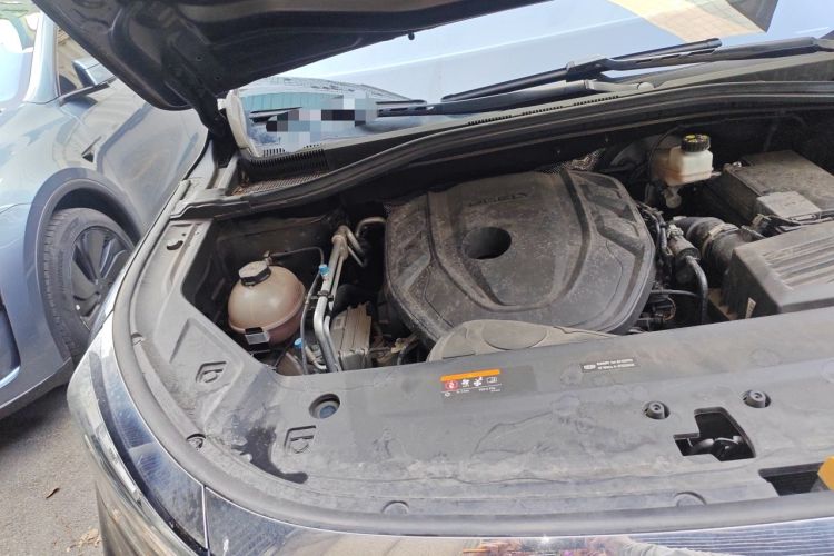 Used Geely Auto Haoyue L 2024 2.0T DCT Flagship Version Engine Bay Right
