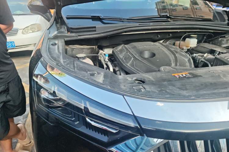 Used Geely Auto Haoyue L 2024 2.0T DCT Prestige Version Engine Bay Right