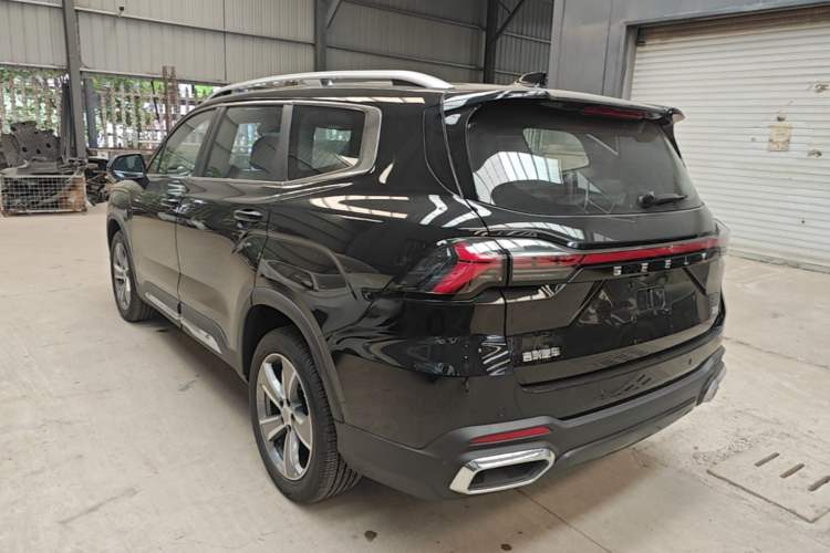 Used Geely Auto Haoyue L 2024 2.0T DCT Flagship Version Exterior 2