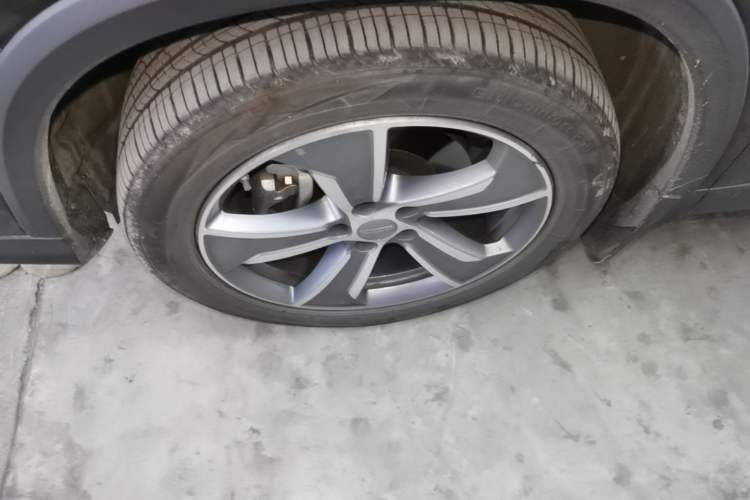 Used Geely Auto Haoyue L 2024 2.0T DCT Prestige Version Exterior 4
