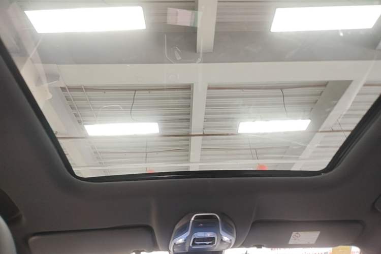 Used Geely Auto Haoyue L 2024 2.0T DCT Flagship Version Headliner