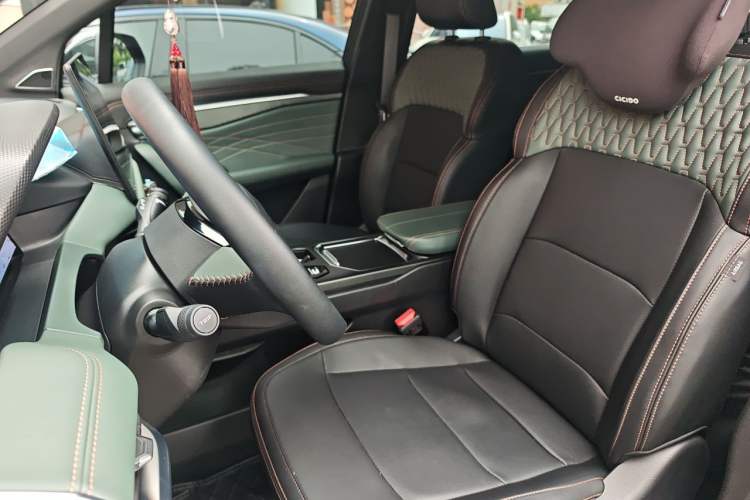 Used Geely Auto Haoyue L 2024 2.0T DCT Prestige Version Left Front Seat