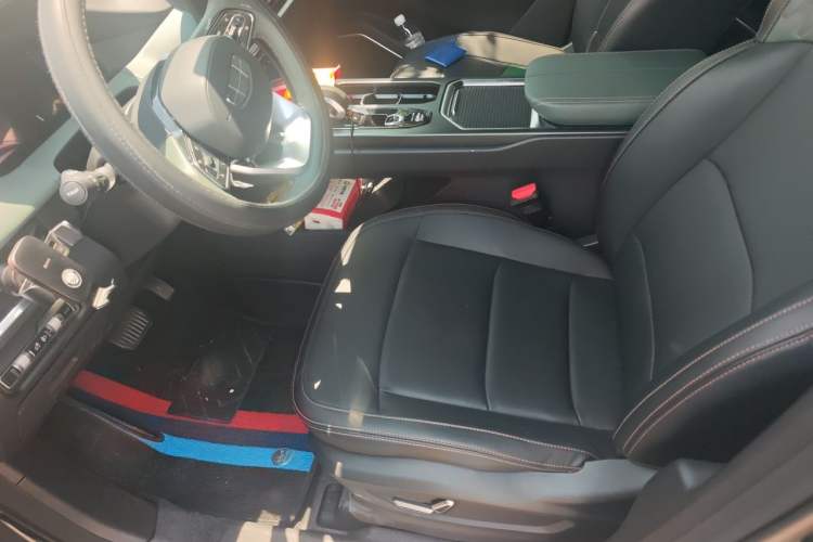 Used Geely Auto Haoyue L 2024 2.0T DCT Prestige Version Left Front Seat