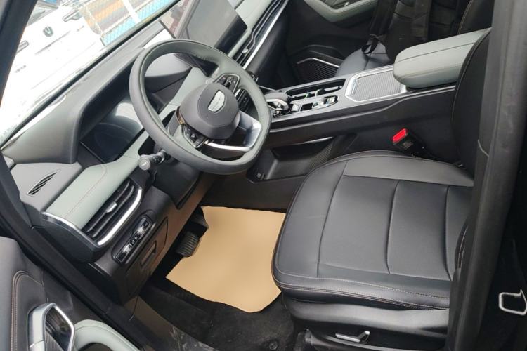 Used Geely Auto Haoyue L 2024 2.0T DCT Prestige Version Left Front Seat
