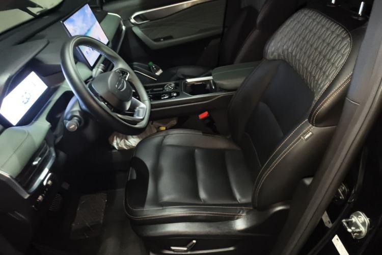 Used Geely Auto Haoyue L 2024 2.0T DCT Prestige Version Left Front Seat