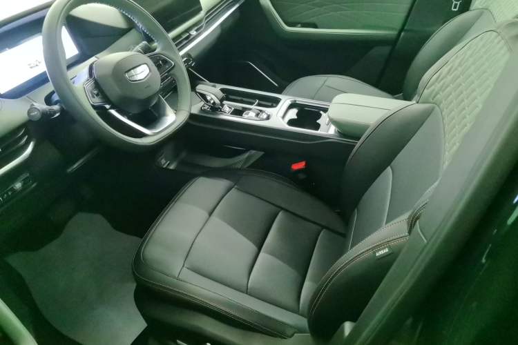Used Geely Auto Haoyue L 2024 2.0T DCT Prestige Version Left Front Seat