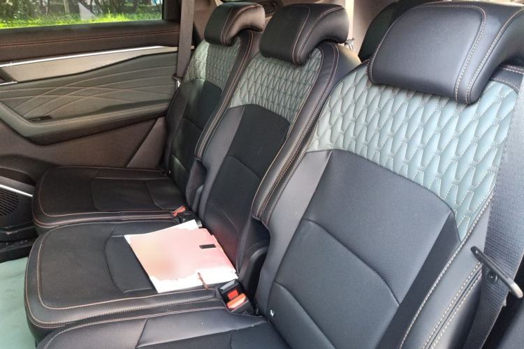 Used Geely Auto Haoyue L 2024 2.0T DCT Luxury Version Left Rear Seat