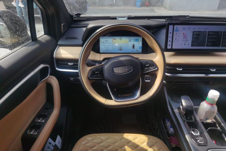 Used Geely Auto Haoyue L 2024 2.0T DCT Flagship Version Steering Wheel