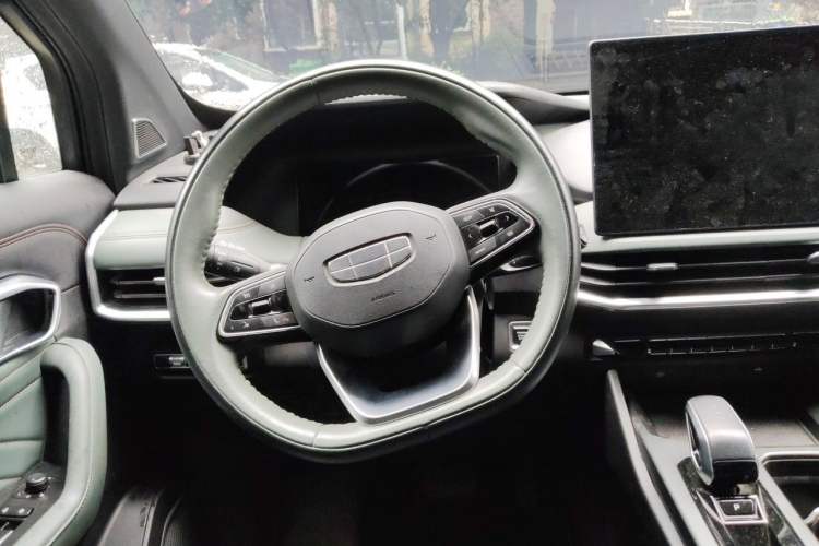 Used Geely Auto Haoyue L 2024 2.0T DCT Prestige Version Steering Wheel
