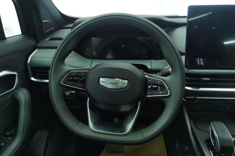 Used Geely Auto Haoyue L 2024 2.0T DCT Prestige Version Steering Wheel