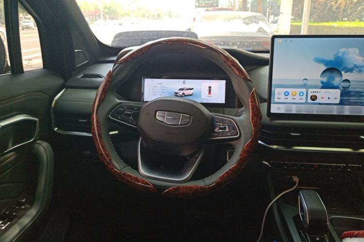 Used Geely Auto Haoyue L 2024 2.0T DCT Luxury Version Steering Wheel