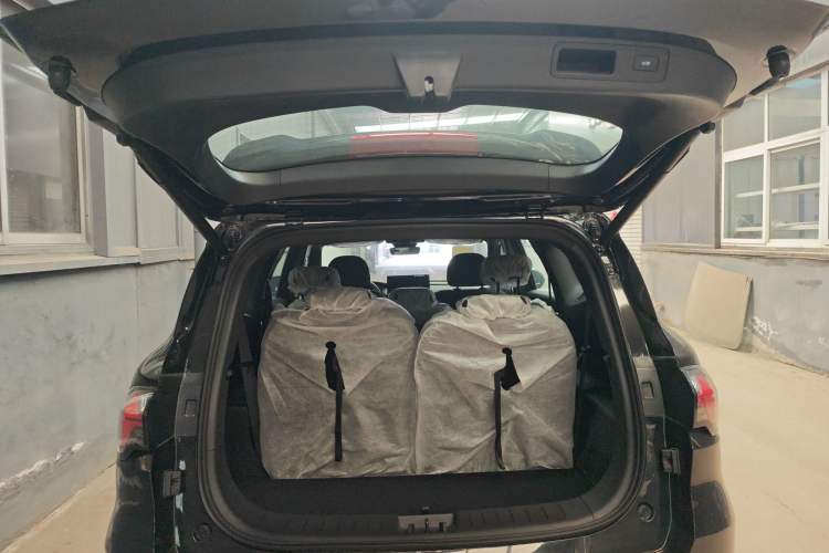 Used Geely Auto Haoyue L 2024 2.0T DCT Prestige Version Trunk
