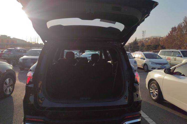 Used Geely Auto Haoyue L 2024 2.0T DCT Prestige Version Trunk