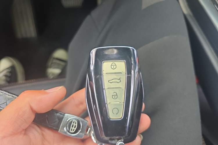 Used Geely Auto Haoyue L 2024 2.0T DCT Prestige Version Vehicle Key
