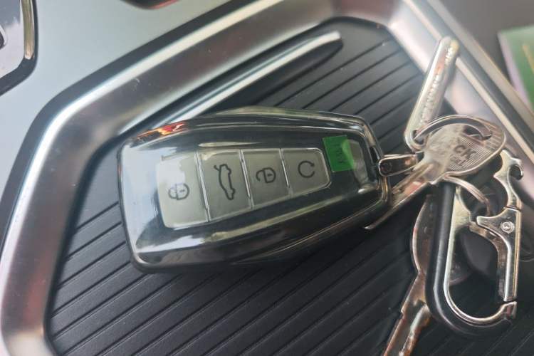 Used Geely Auto Haoyue L 2024 2.0T DCT Prestige Version Vehicle Key