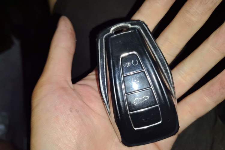 Used Geely Auto Haoyue L 2024 2.0T DCT Prestige Version Vehicle Key