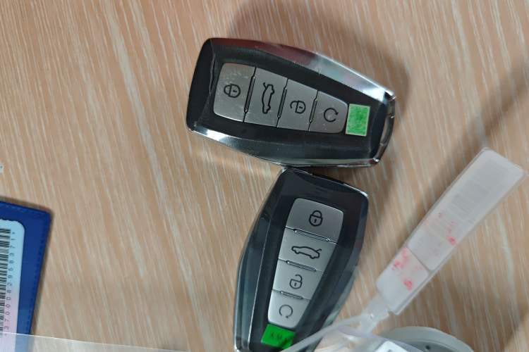 Used Geely Auto Haoyue L 2024 2.0T DCT Flagship Version Vehicle Key